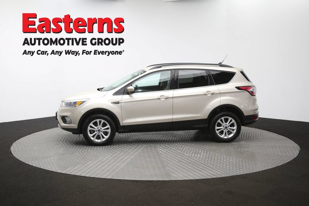 Used 2018 Ford Escape SE w/ SE Sync 3 Package AWD/4WD image 59