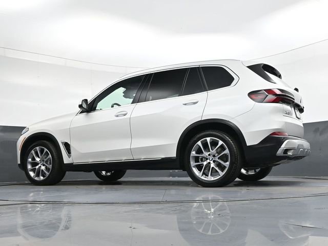 Used 2025 BMW X5 xDrive40i image 32
