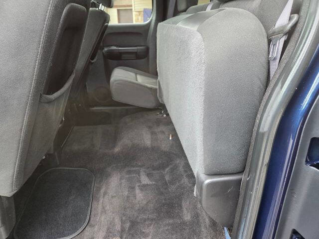 Used 2011 Chevrolet Silverado 1500 LT w/ All-Star Edition image 39