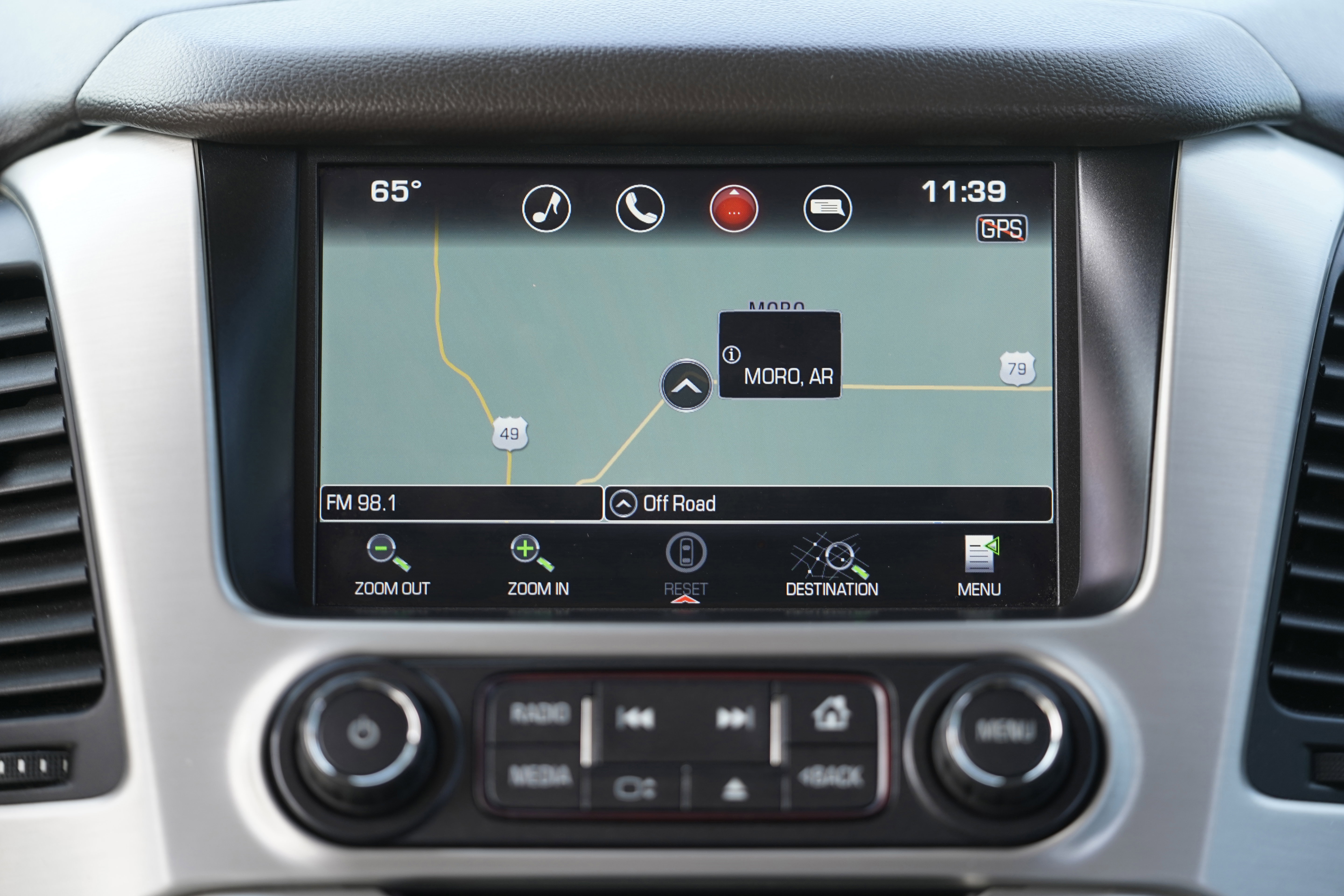 Used 2016 GMC Yukon XL SLT image 32