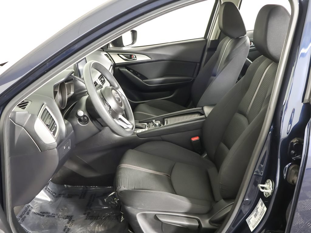 Used 2018 MAZDA MAZDA3 Sport w/ Preferred Equipment Package FWD image 27
