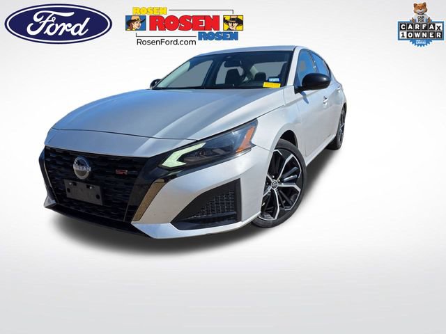 Used 2024 Nissan Altima 2.5 SR image 1