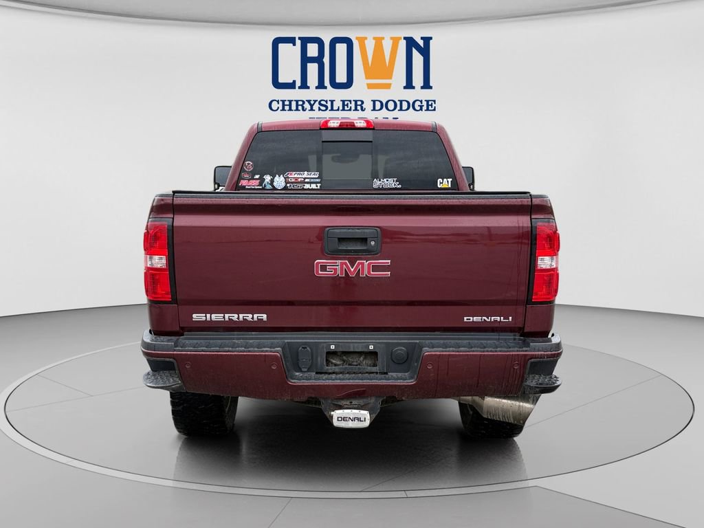 Used 2016 GMC Sierra 2500 Denali w/ Duramax Plus Package AWD/4WD image 4