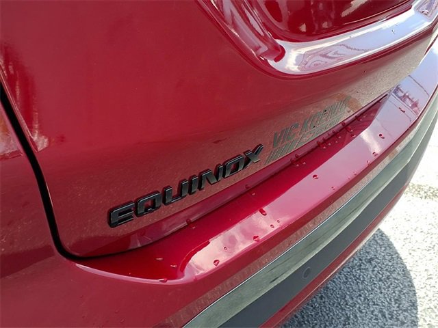 Used 2022 Chevrolet Equinox RS w/ Infotainment Package image 28