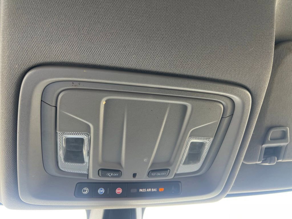 Used 2021 Chevrolet Silverado 1500 Custom image 19