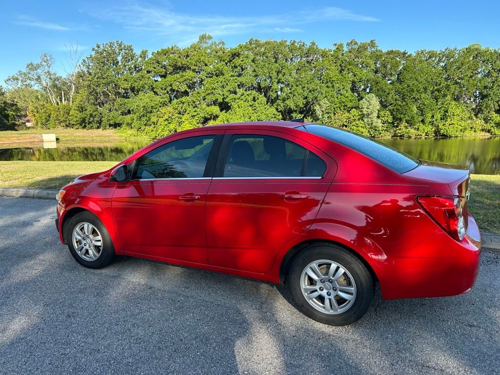 Used 2013 Chevrolet Sonic LT FWD image 3