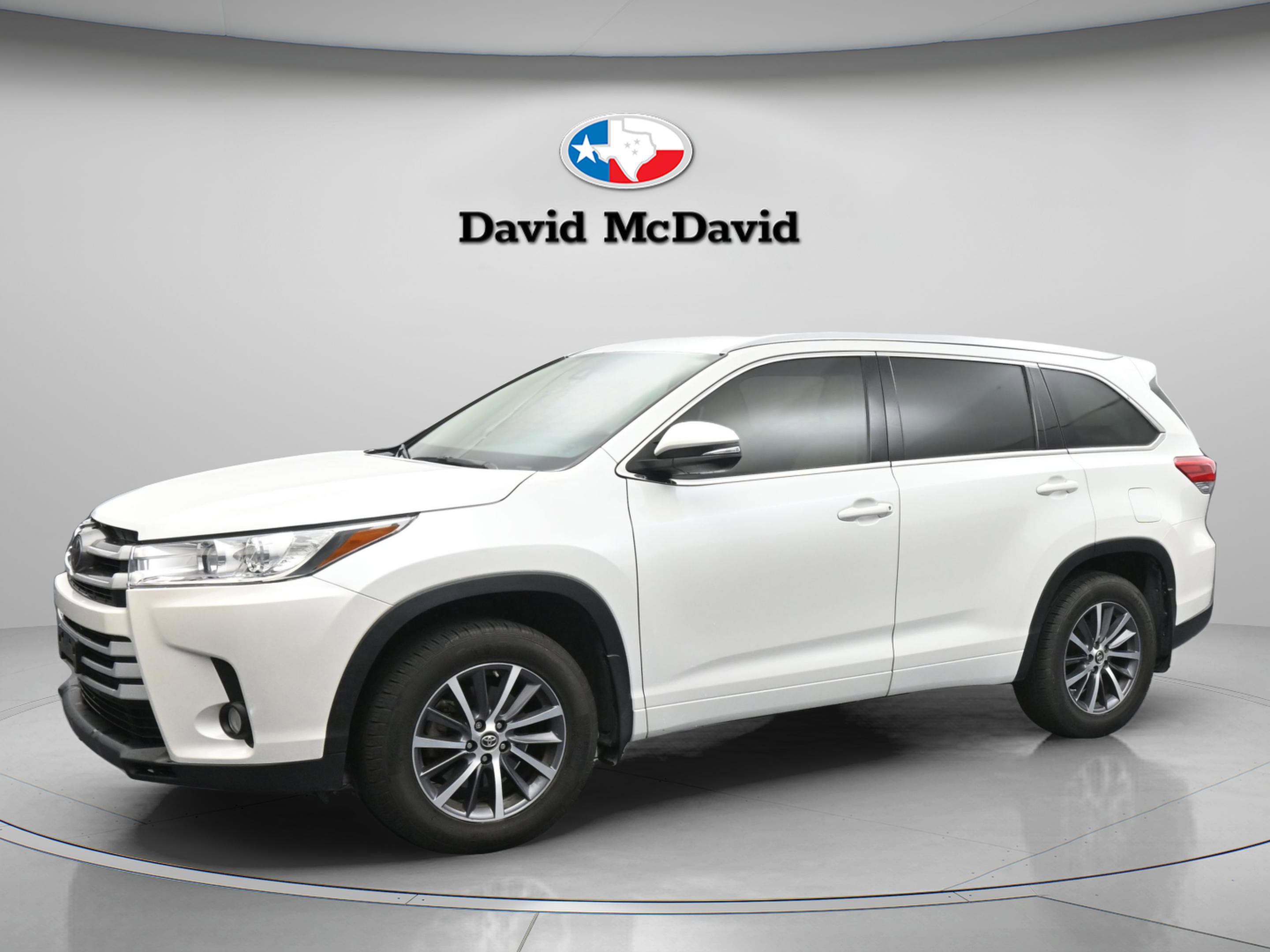 Used 2017 Toyota Highlander XLE
