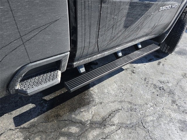 New 2025 Chevrolet Silverado 3500 W/T image 31