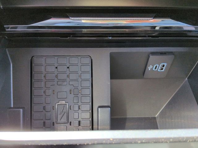 New 2026 Ford F250 Lariat image 25