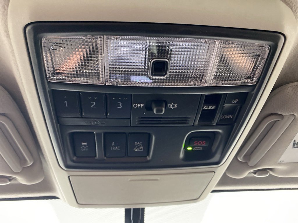 Used 2018 Toyota 4Runner Limited image 29