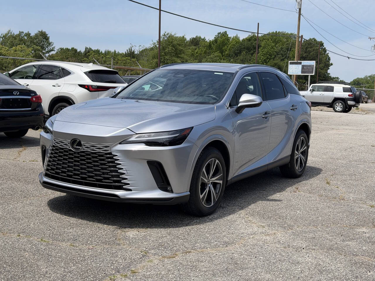 Used 2025 Lexus RX 350 Premium w/ Accessory Package (Z1) FWD image 2