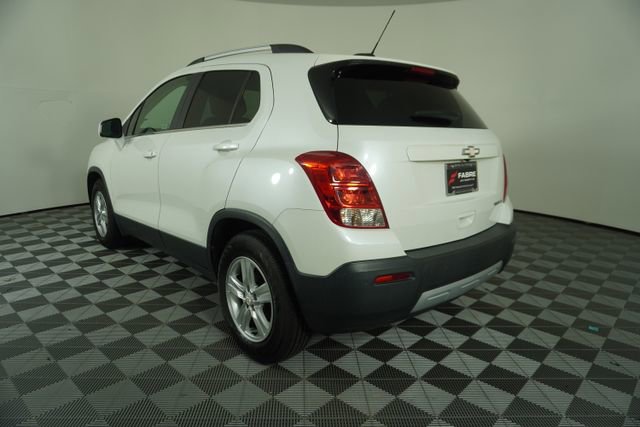 Used 2015 Chevrolet Trax LT w/ LT Plus Package FWD image 5