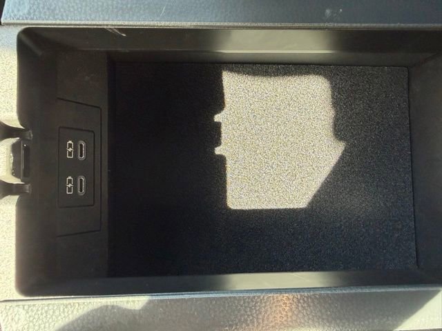 Used 2025 Toyota Prius XLE FWD image 26