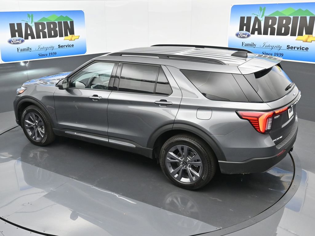 Used 2025 Ford Explorer Active w/ Active Comfort Package image 29