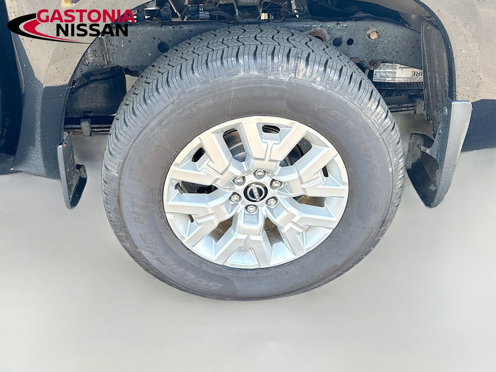 Used 2022 Nissan Frontier SV w/ Technology Package image 38