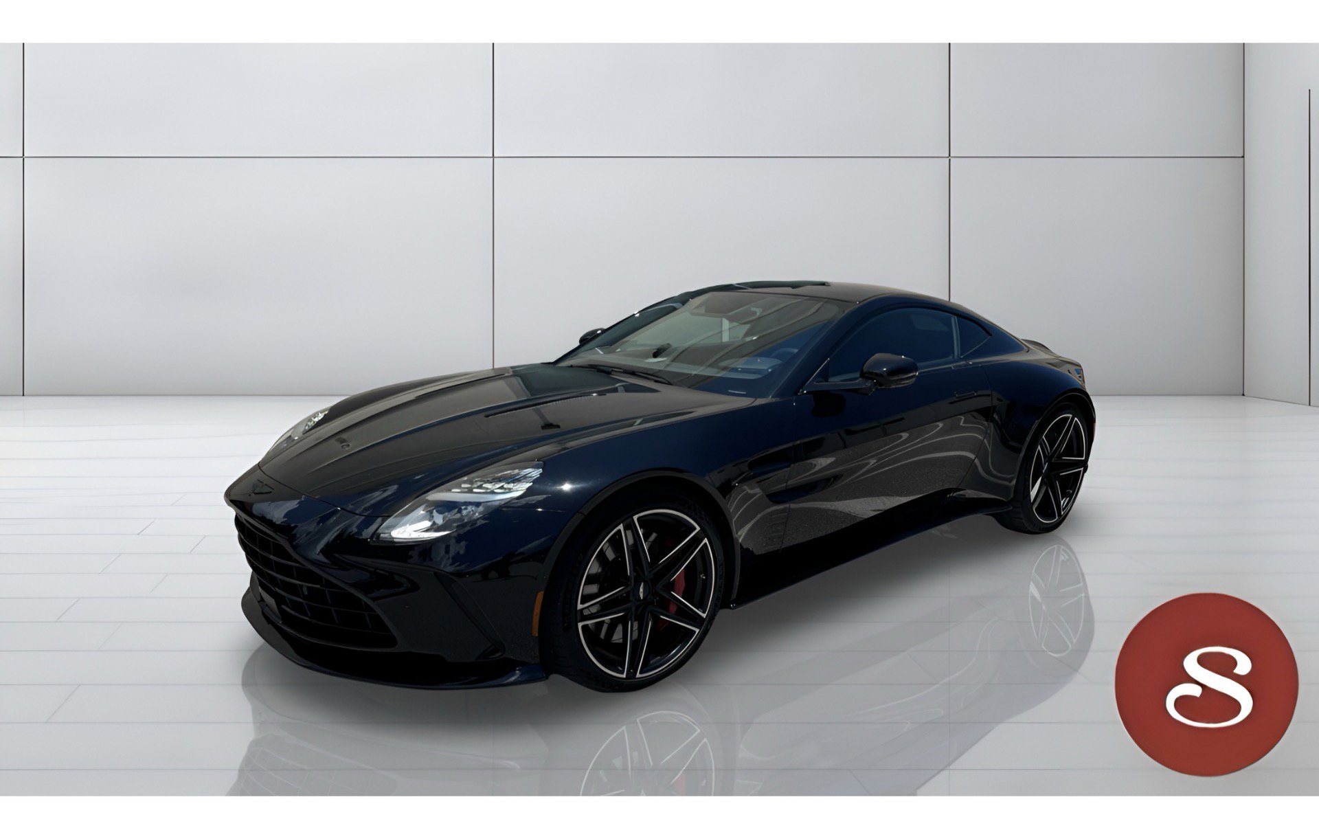 Used 2025 Aston Martin V8 Vantage Coupe RWD image 1