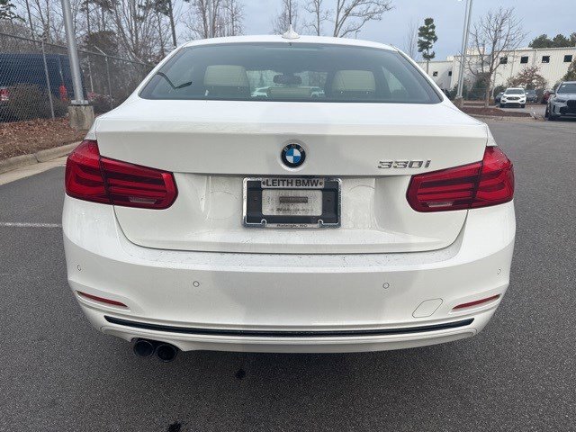 Used 2017 BMW 330i Sedan image 13