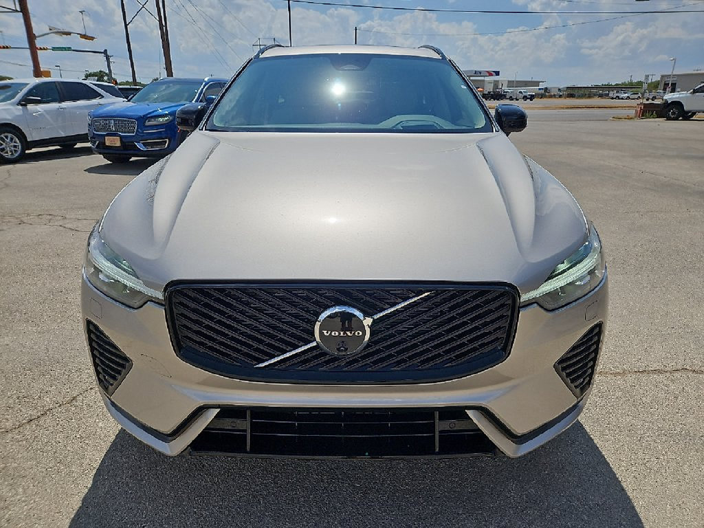 Used 2026 Volvo XC60 B5 Ultra w/ Protection Package Premier AWD/4WD image 12