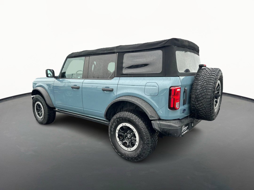 Used 2022 Ford Bronco Black Diamond w/ Sasquatch Package image 5