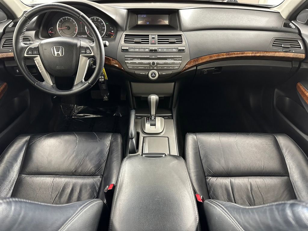 Used 2011 Honda Accord EX-L image 21