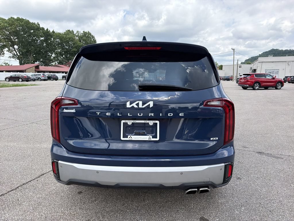 Used 2023 Kia Telluride S w/ S Sunroof Package AWD/4WD image 5