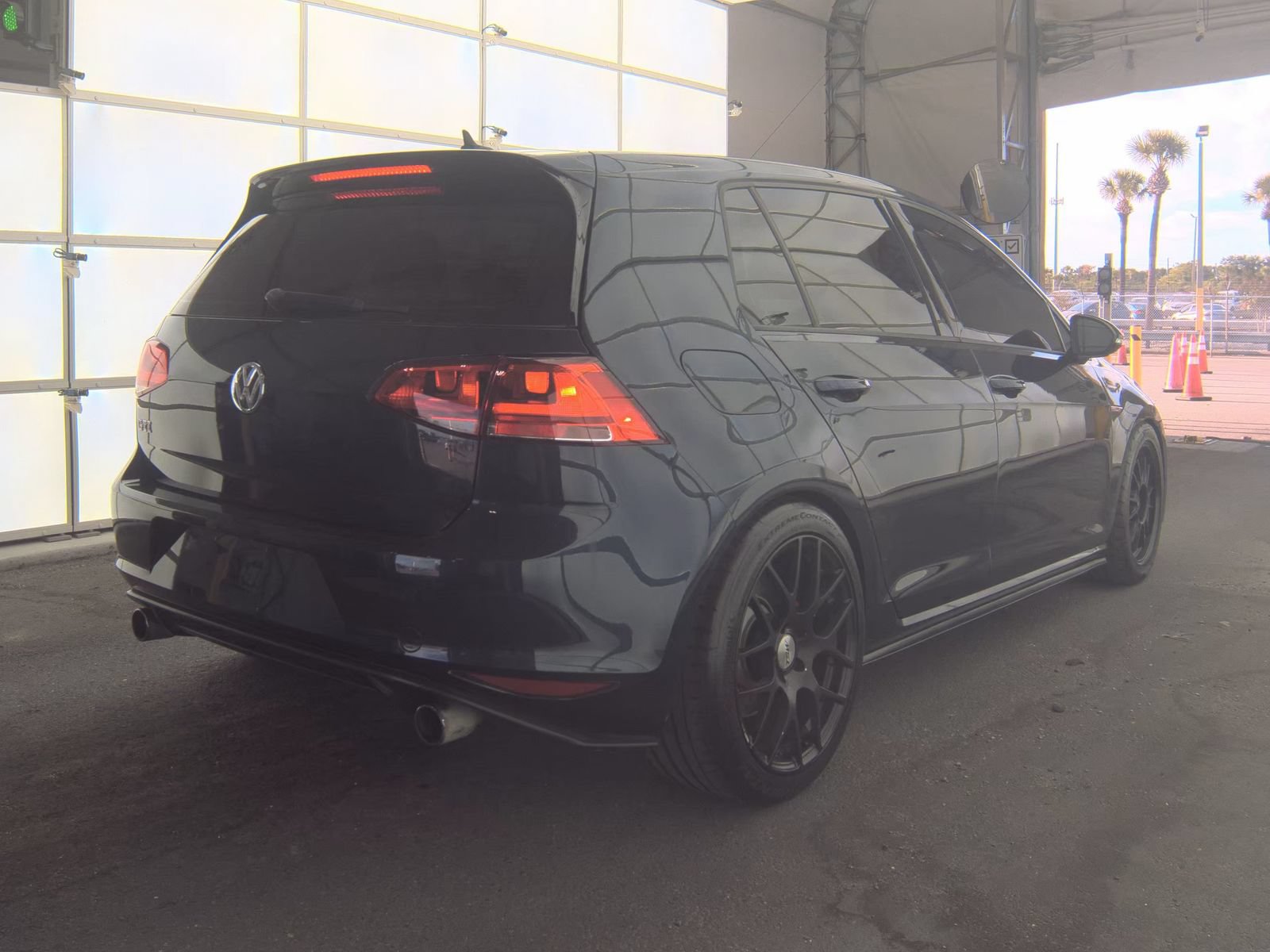 Used 2017 Volkswagen GTI S FWD image 2