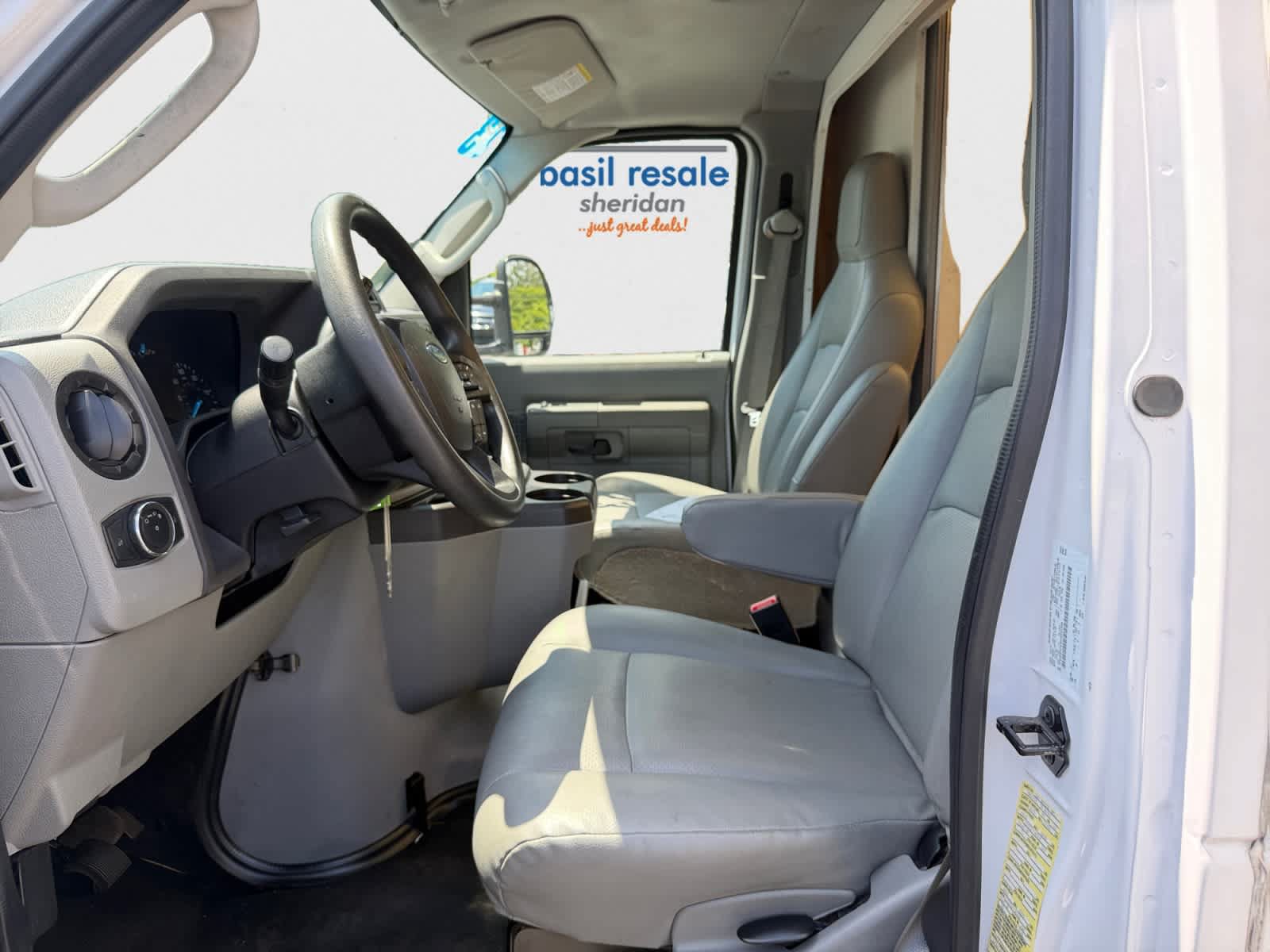 Used 2023 Ford E-350 and Econoline 350 Super Duty w/ Power Windows & Locks Group RWD image 11