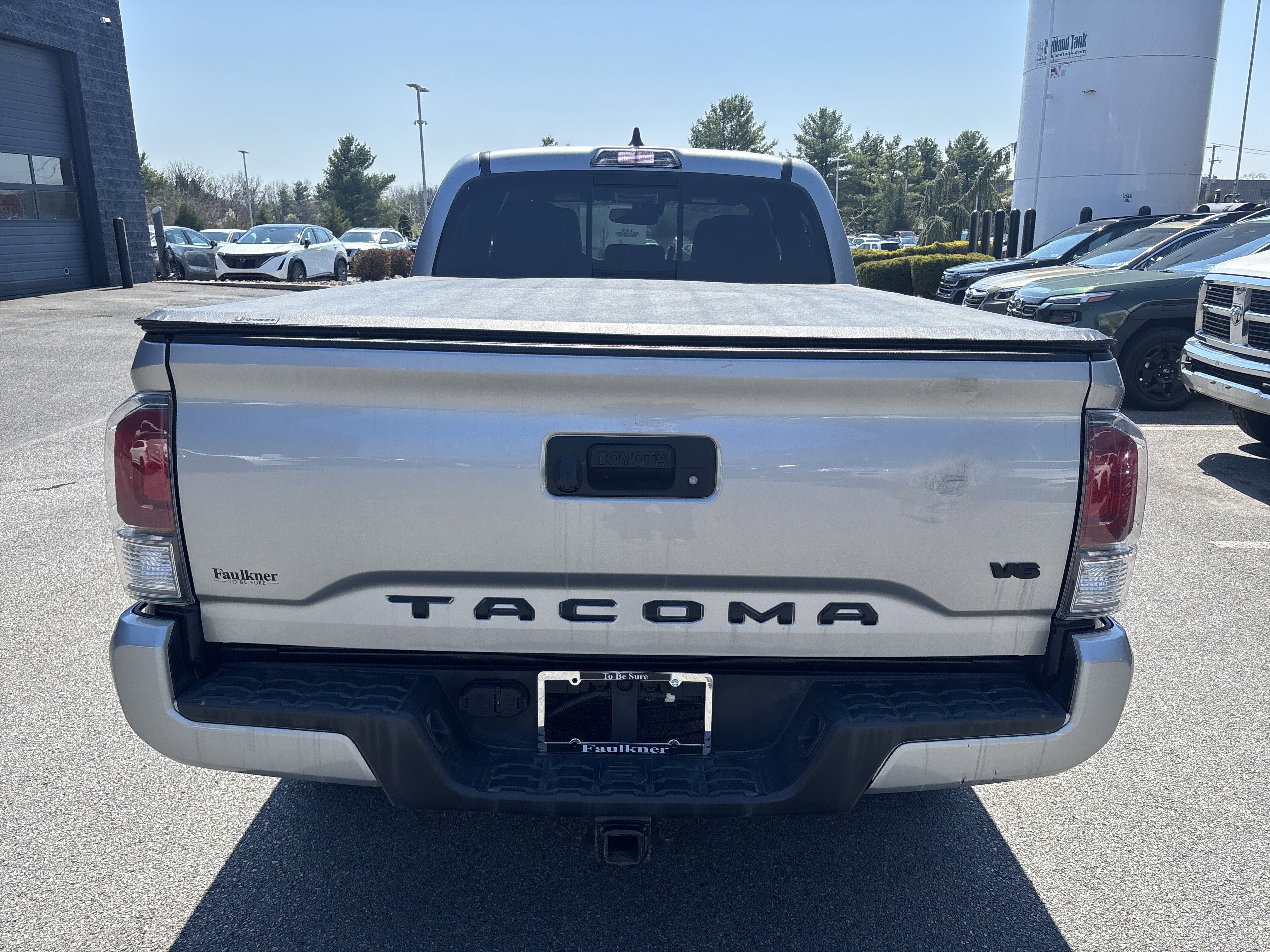 Used 2022 Toyota Tacoma TRD Sport AWD/4WD image 11