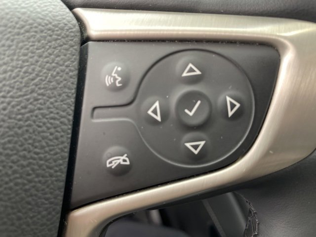 Used 2023 GMC Acadia Denali image 18