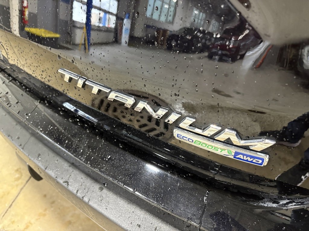 Used 2020 Ford Edge Titanium w/ Class II Trailer Tow Package image 29