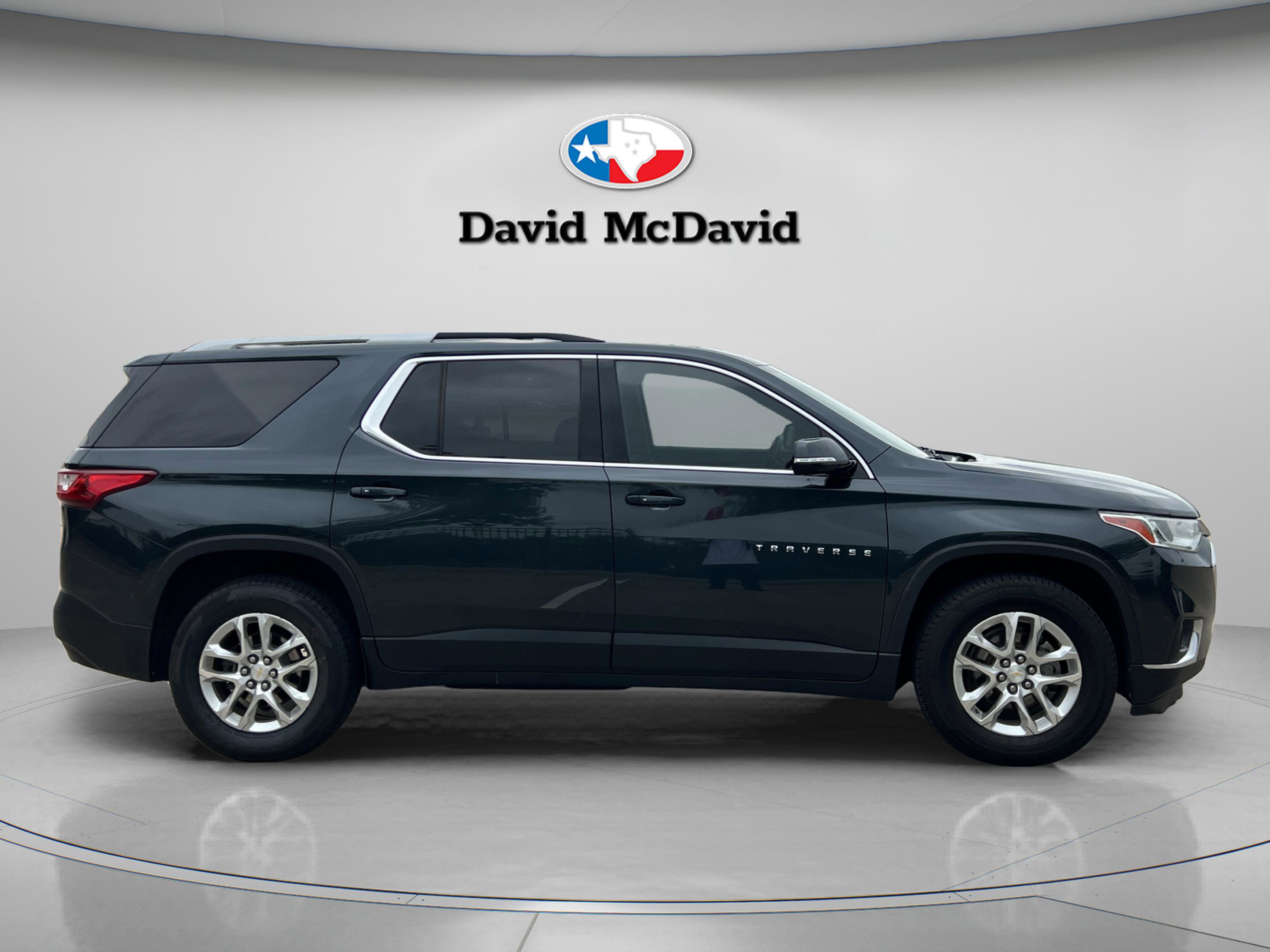 Used 2018 Chevrolet Traverse LT image 8