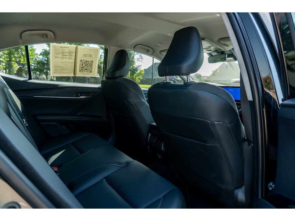 Used 2026 Toyota Camry XLE FWD image 16