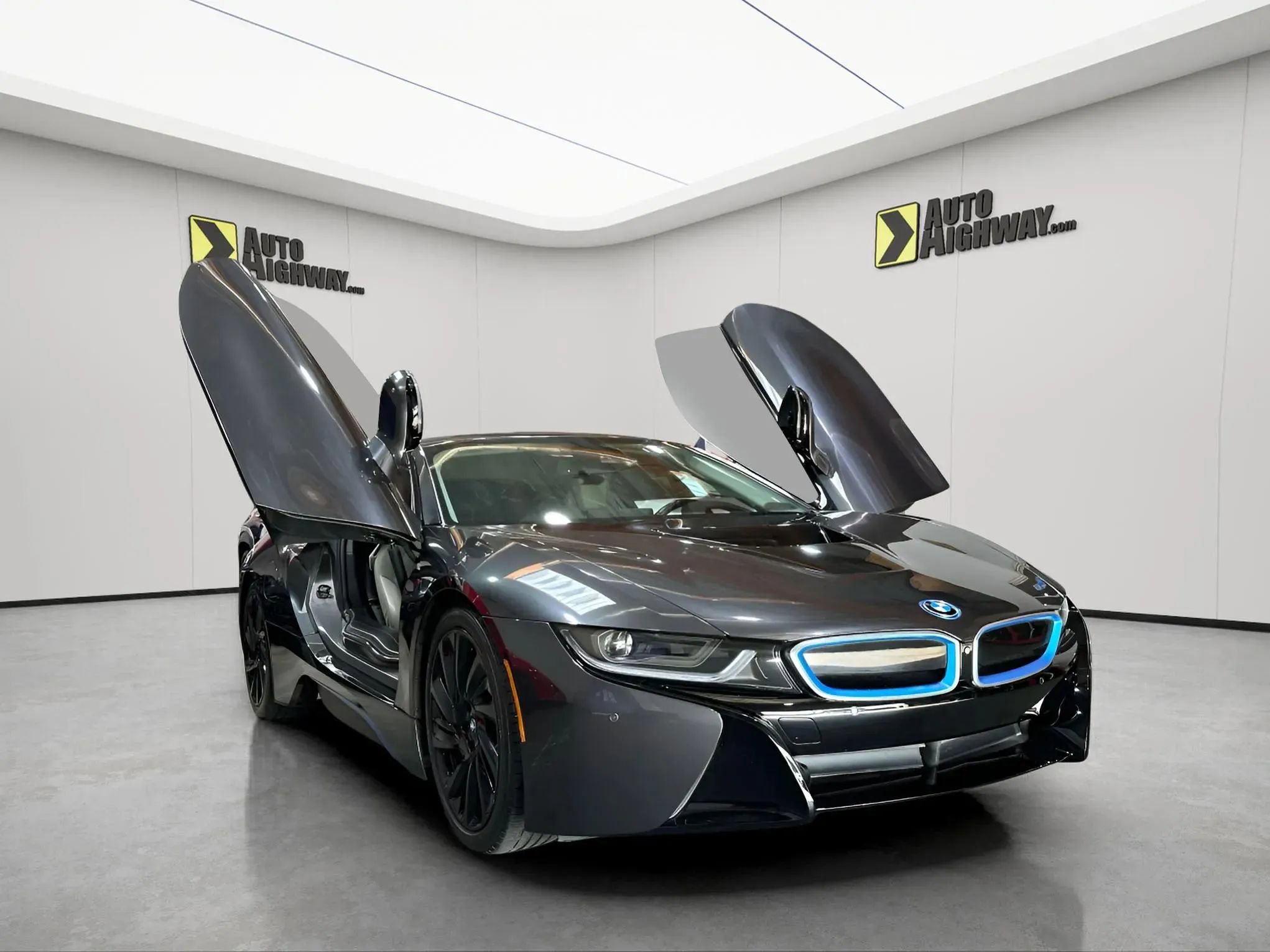Used 2016 BMW i8 image 11