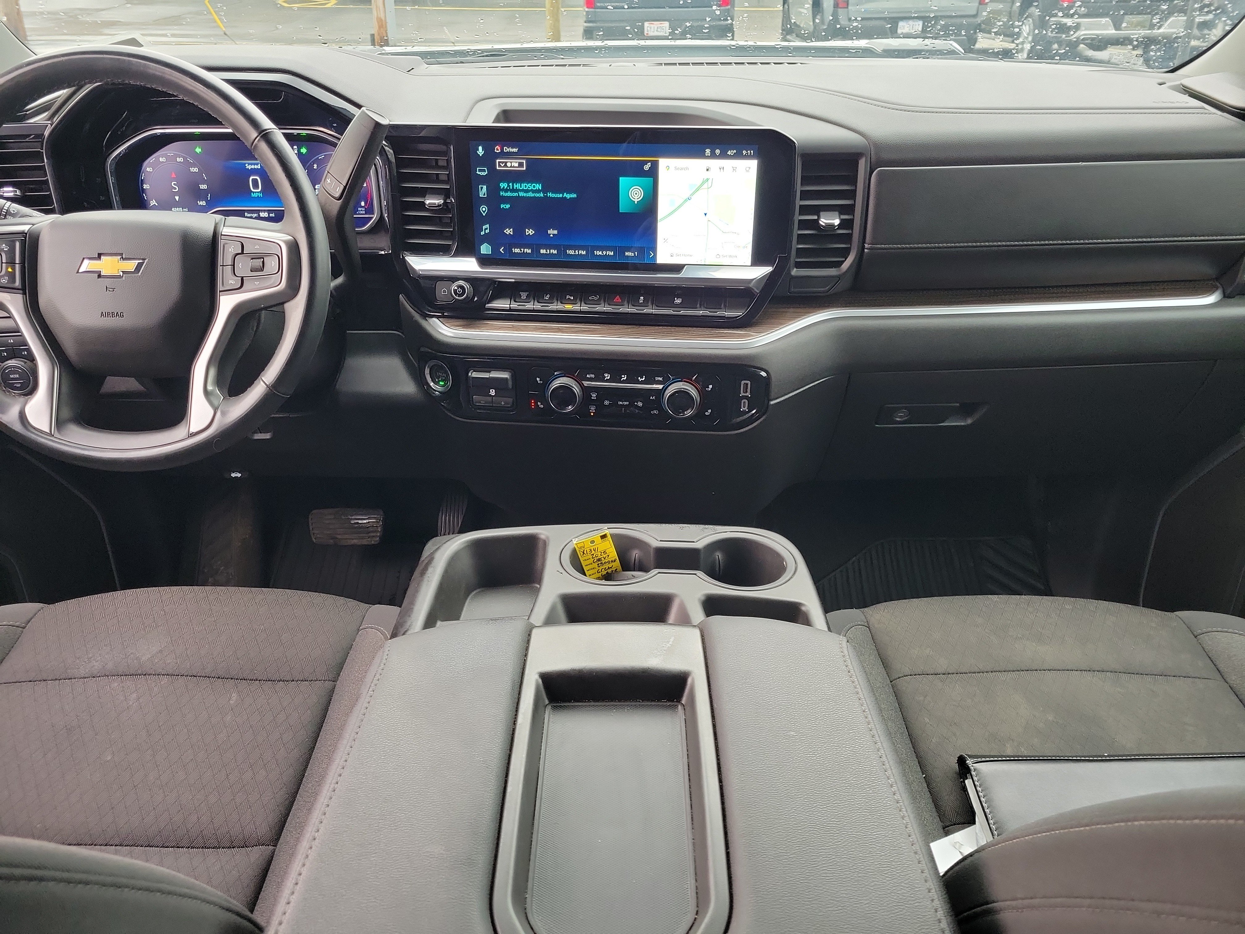 Used 2025 Chevrolet Silverado 2500 LT w/ Safety Package AWD/4WD image 9