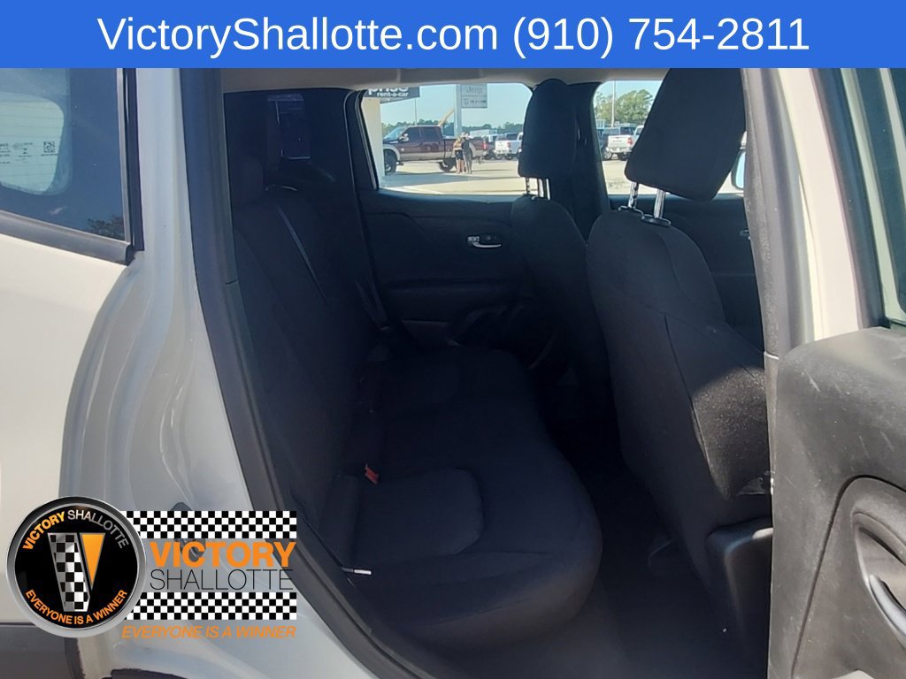 Certified 2022 Jeep Renegade Sport AWD/4WD image 33