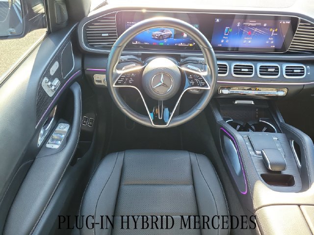 Used 2025 Mercedes-Benz GLE 450e 4MATIC image 16