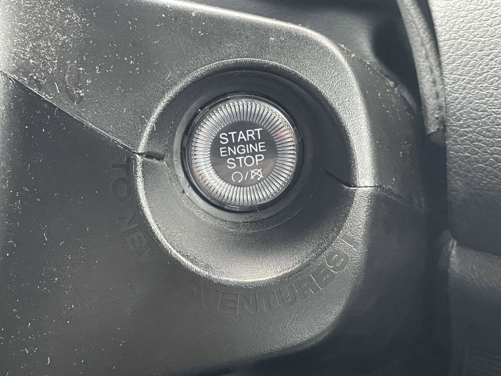 Certified 2023 Jeep Renegade Latitude image 7