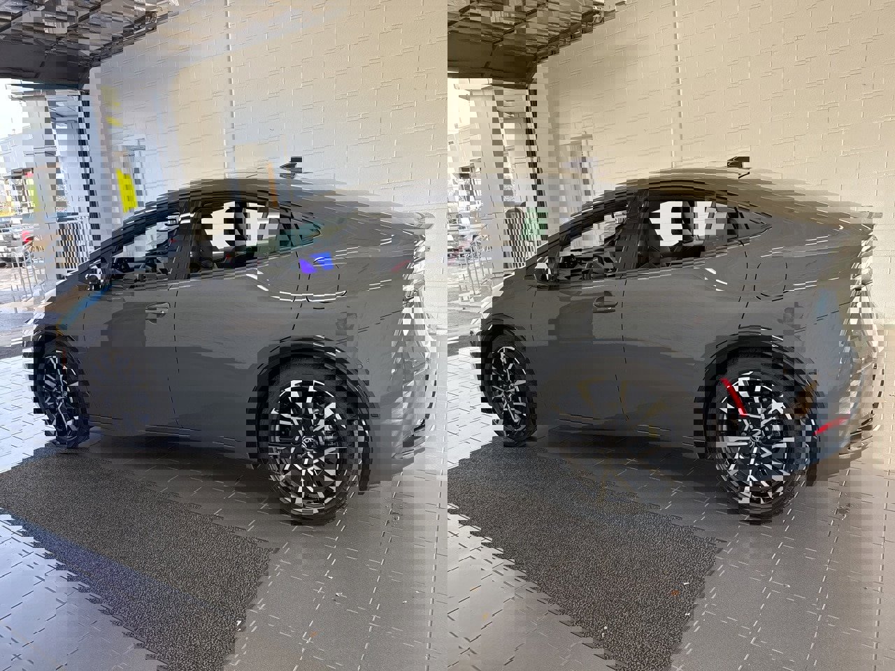New 2026 Toyota Prius Plug-In Hybrid image 5