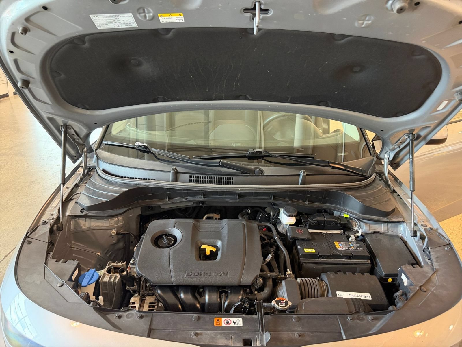 Used 2025 Kia Soul LX w/ LX Technology Package FWD image 30