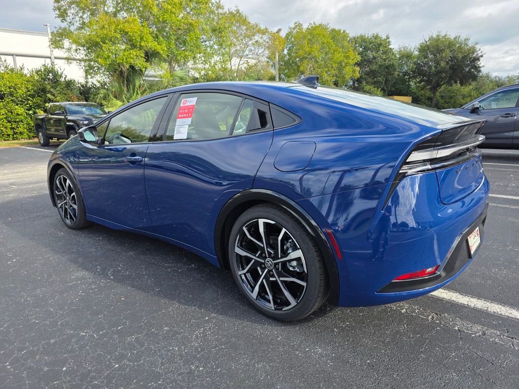 New 2026 Toyota Prius XSE image 9