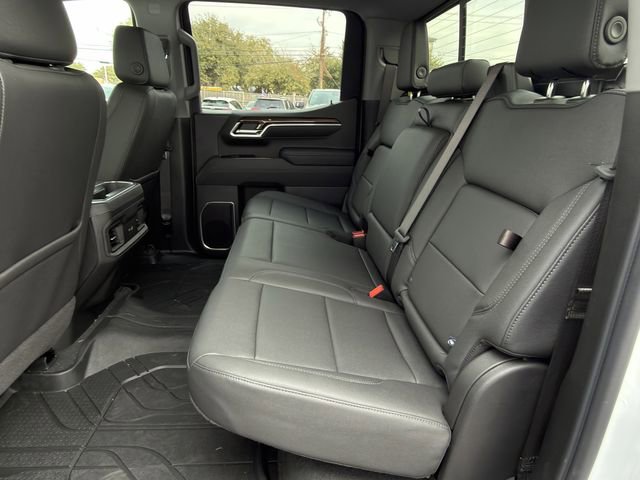 New 2026 Chevrolet Silverado 1500 RST w/ Dark Appearance Package image 19