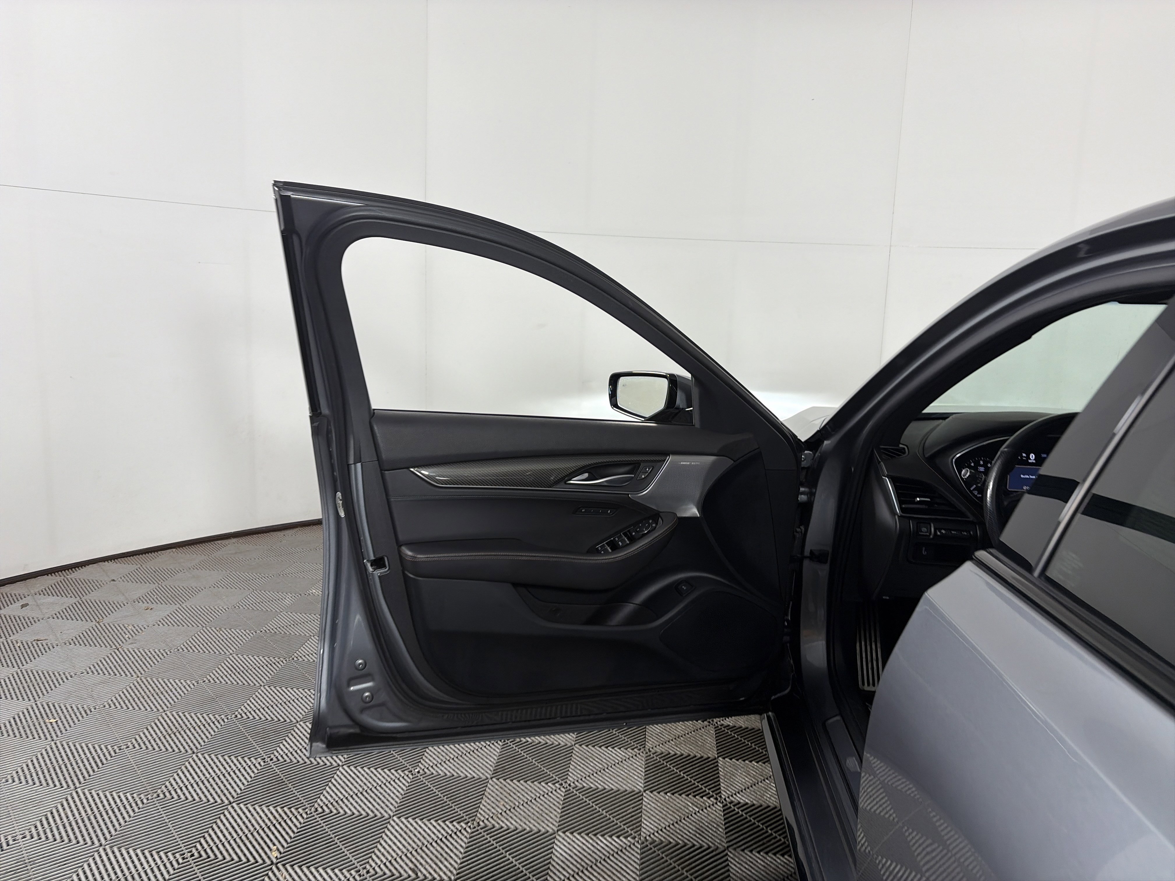 Used 2020 Cadillac CT5 Sport image 27