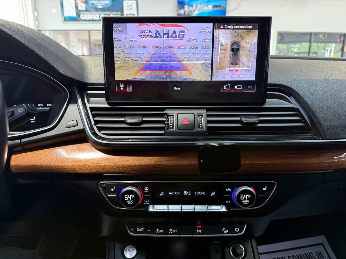 Used 2023 Audi Q5 2.0T Premium Plus AWD/4WD image 24