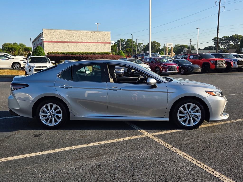 Used 2024 Toyota Camry LE FWD image 13