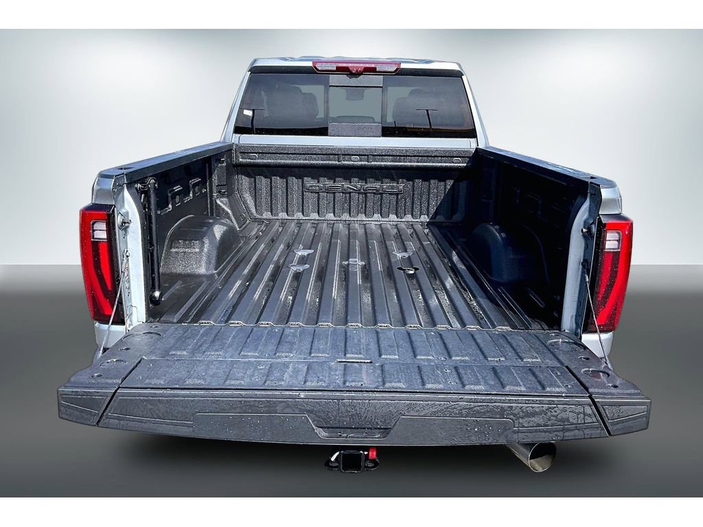 Used 2024 GMC Sierra 2500 Denali w/ Denali Reserve Package AWD/4WD image 7