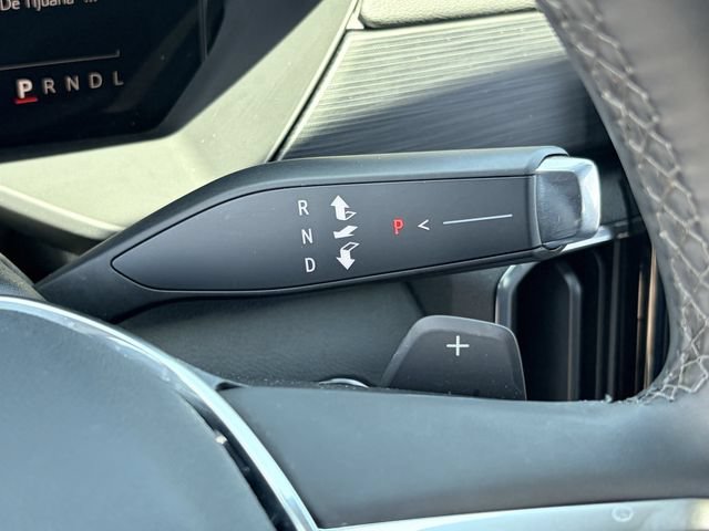 Used 2026 GMC Acadia Elevation FWD image 29
