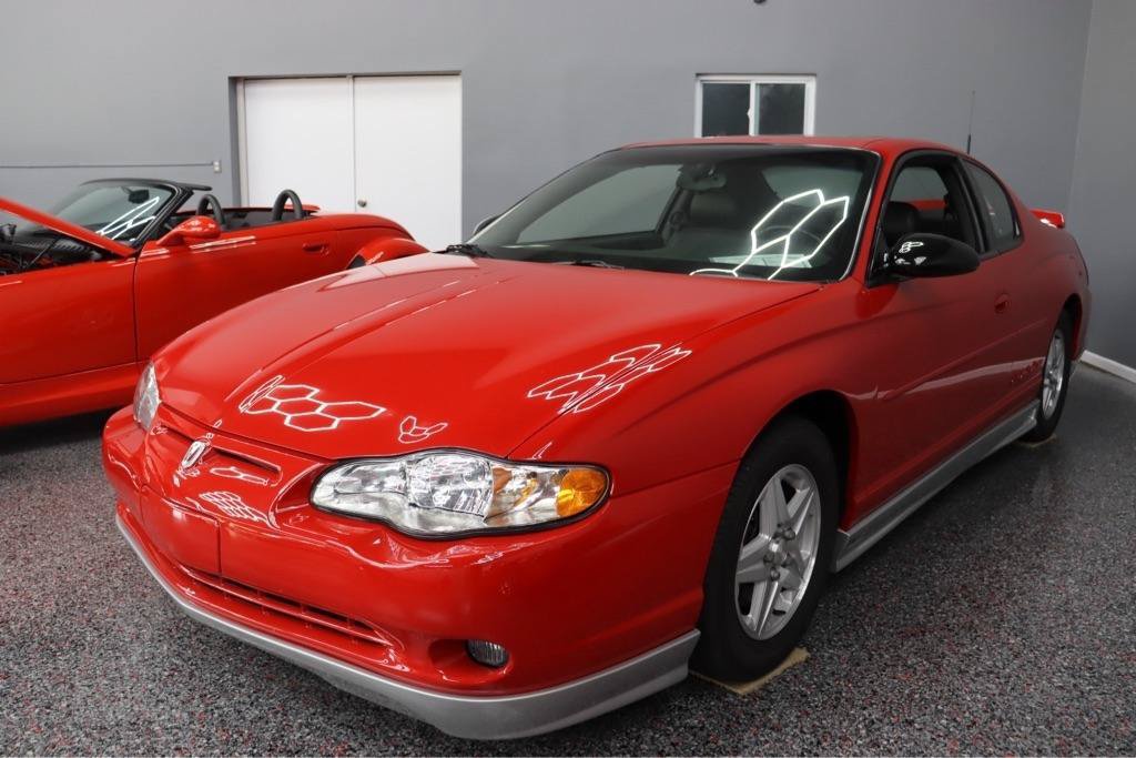 Used 2002 Chevrolet Monte Carlo SS w/ Preferred Equipment Group FWD image 2