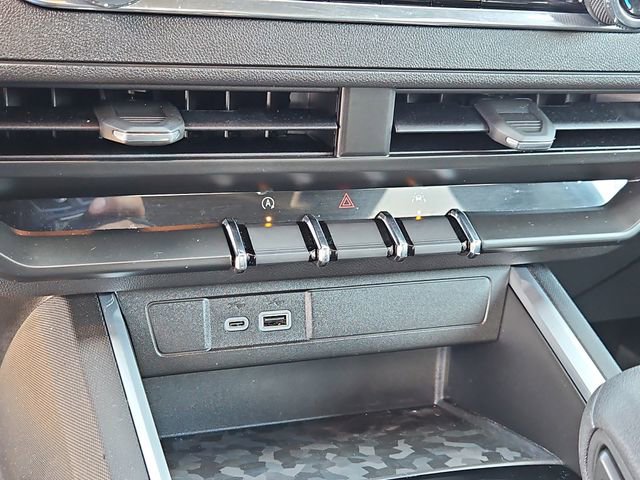 Used 2024 Chevrolet Colorado Trail Boss w/ Advanced Trailering Package image 24