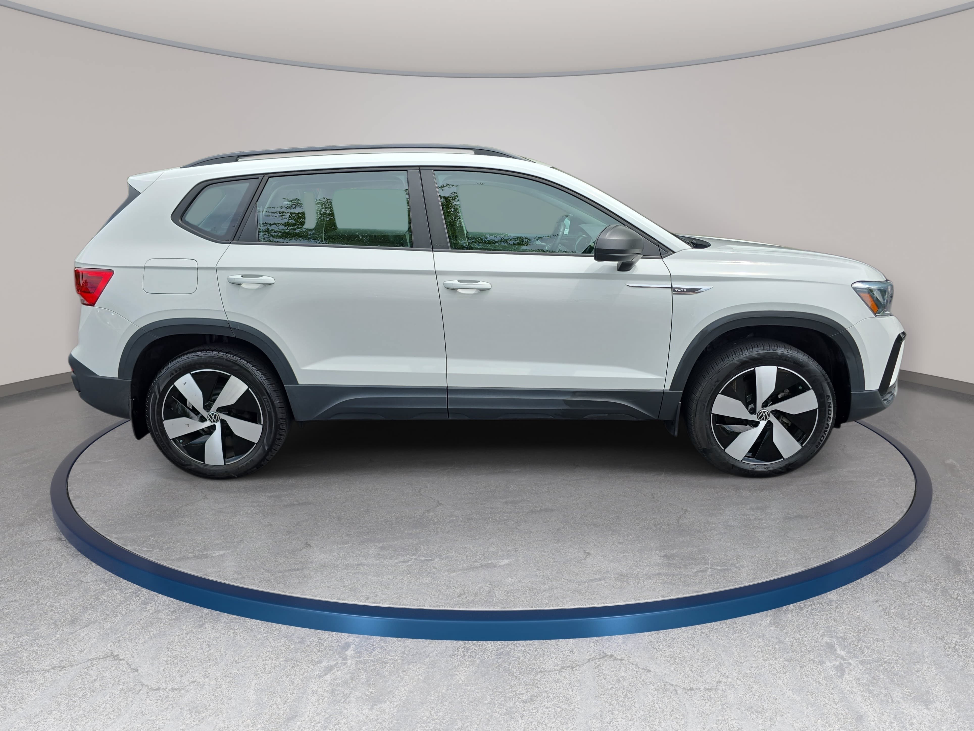 Used 2024 Volkswagen Taos S AWD/4WD image 4