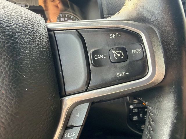 Used 2022 RAM 1500 Laramie AWD/4WD image 25